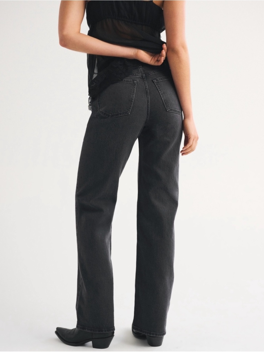 Abercrombie & Fitch Women's High-Rise 90s Loose Jeans LONG - Black - Picture 1 of 7